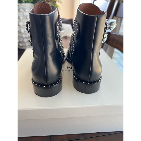 Givenchy Elegant Flat Ankle Stud Boot Black - Picture 5 of 8